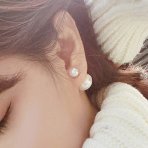 Double Sided Rubber Ball Stud Earrings 2 in One - Picture 3 of 5